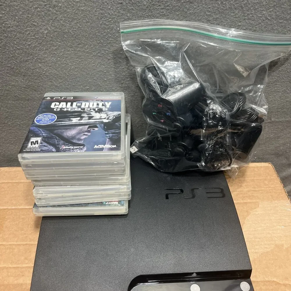 Sony PlayStation 3 Slim 120GB Console Bundle W/ 2 Controllers & 7 Games (Tested)